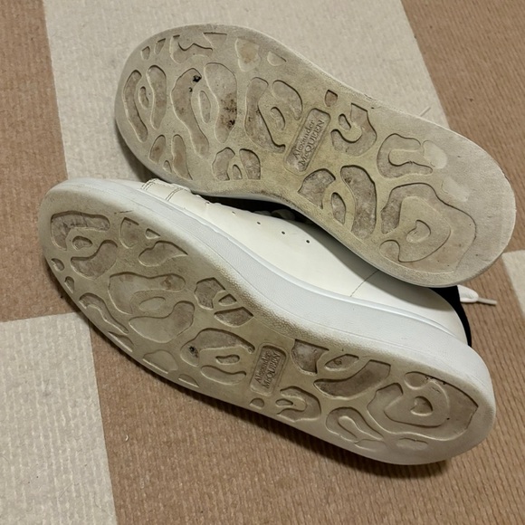 Alexander McQueen | Women’s shoe | size 7 | white | 70% off from original price - Picture 10 of 11
